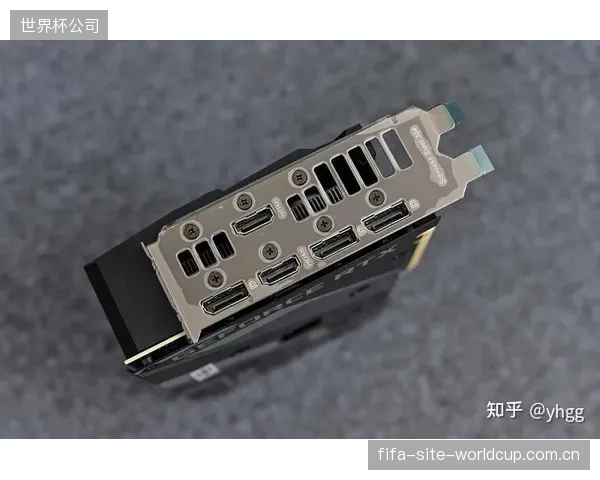 BLAST春季总决赛发现，华硕ROG的8K补偿技术甚至优化了OB视角下的指针平滑度，缓解了转播卡顿